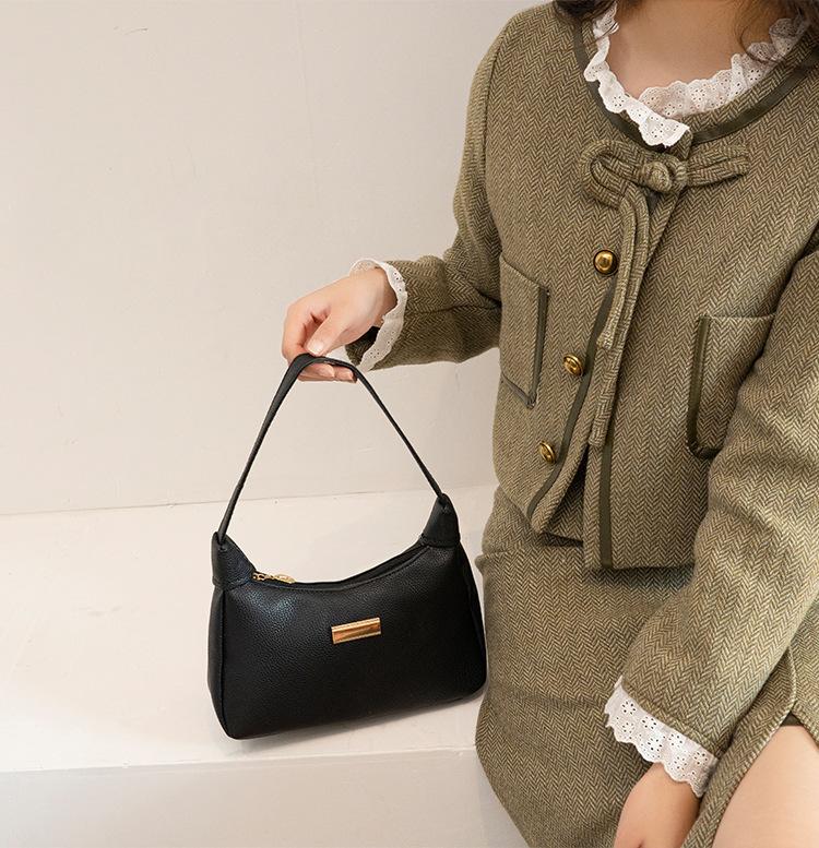 Women's Crossbody Bag, Trendy Sweet Lychee Pattern, Sequin Decoration, Unique Design, Fashionable Handbag, Stylish Shoulder Bag