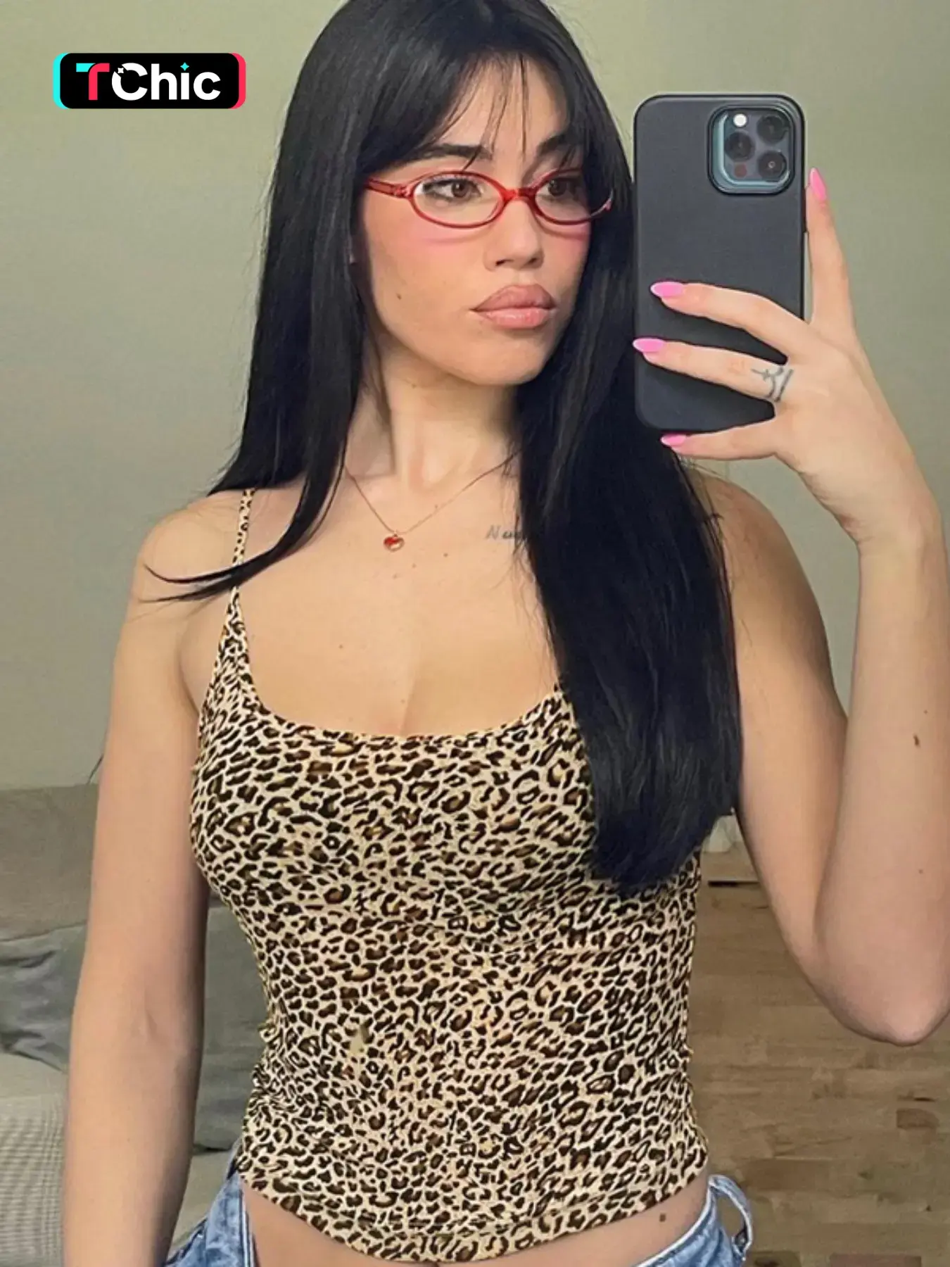 Women's Leopard Print Backless Crop Cami Top Fit, Adjustable Strap Spaghetti Strap Top for Summer, Fashion Women's Top for Daily Wear