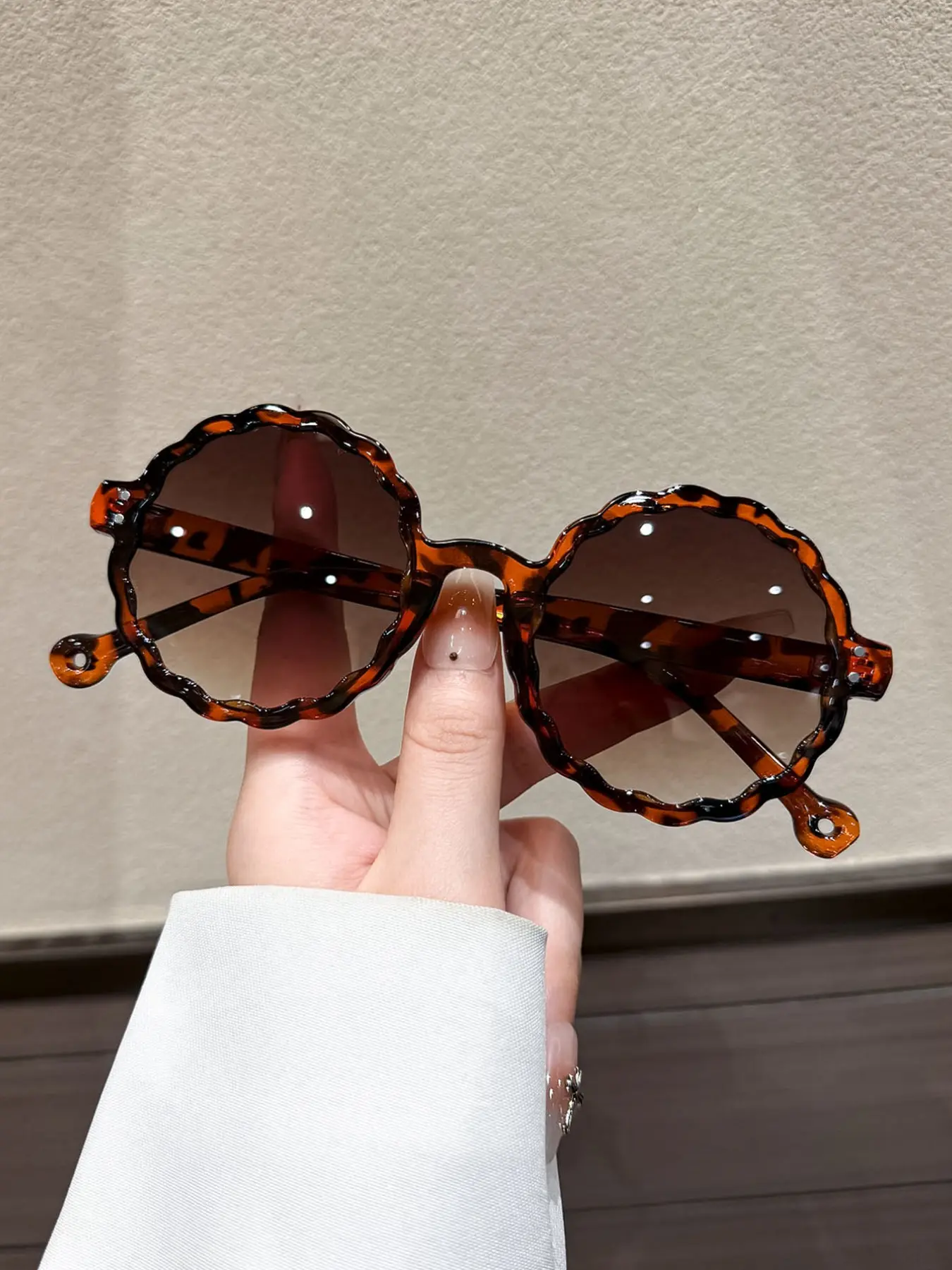 New Fashion Round Glasses, Floral Trendy Eyewear, Unisex Party Photo Daily Wear Decorative Glasses, Stylish Accessory for All Occasions