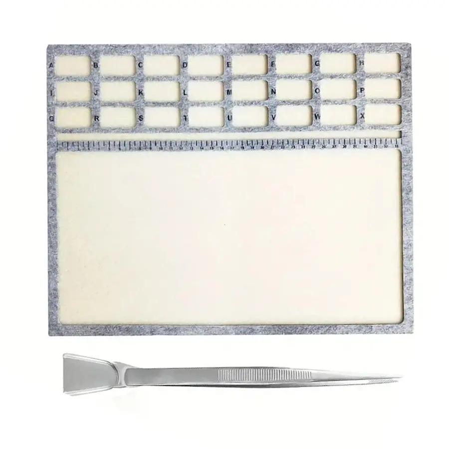 Felt Beaded Mat with Centimeter and Letter Scales, Durable and Stable, Independent Compartments, Ideal for Jewelry Making and Beading Materials