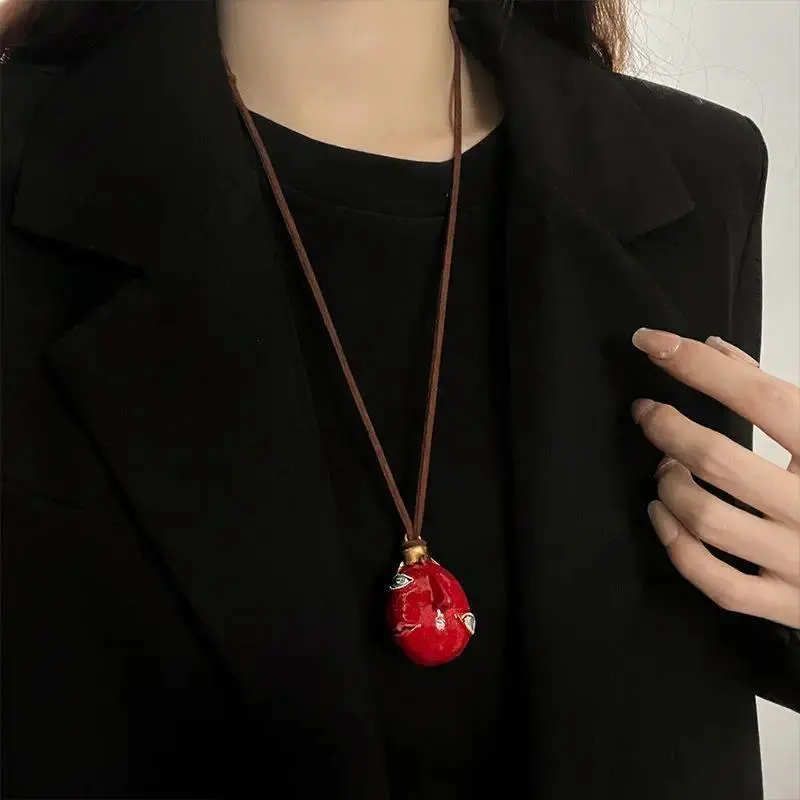 New Berserk Griffith Egg of King Behelit Acrylic Pendant Necklace with Nylon-Polyester Keychain Accessories, Golden Age Arc Cosplay Fan Gift, Arc Cosplay Fans, Cosplay Fans Gift