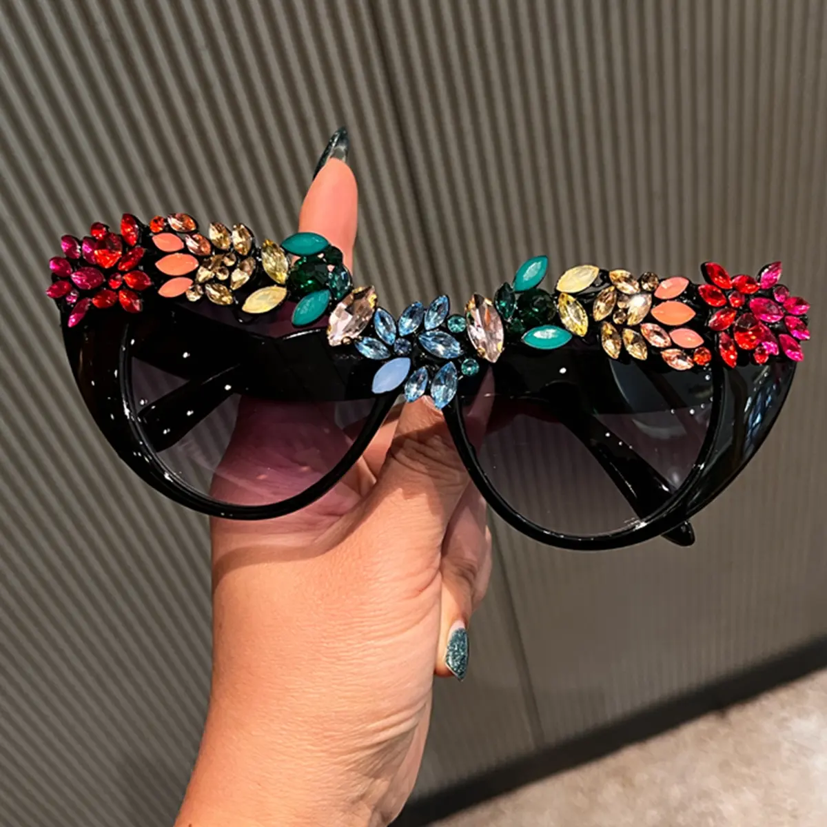 Women's Bedazzled Rhinestone Cat Eye Sunglasses - Female Fit, Retro Look, Colorful Gem Statement Eyewear, UV400 Lens, Sun Protection Retro Fashion Shades for Festival, Party, Polycarbonate, Plastic, Pc, Uv Prevention, Full Rim, Gem Embellished, Ladies, Uv