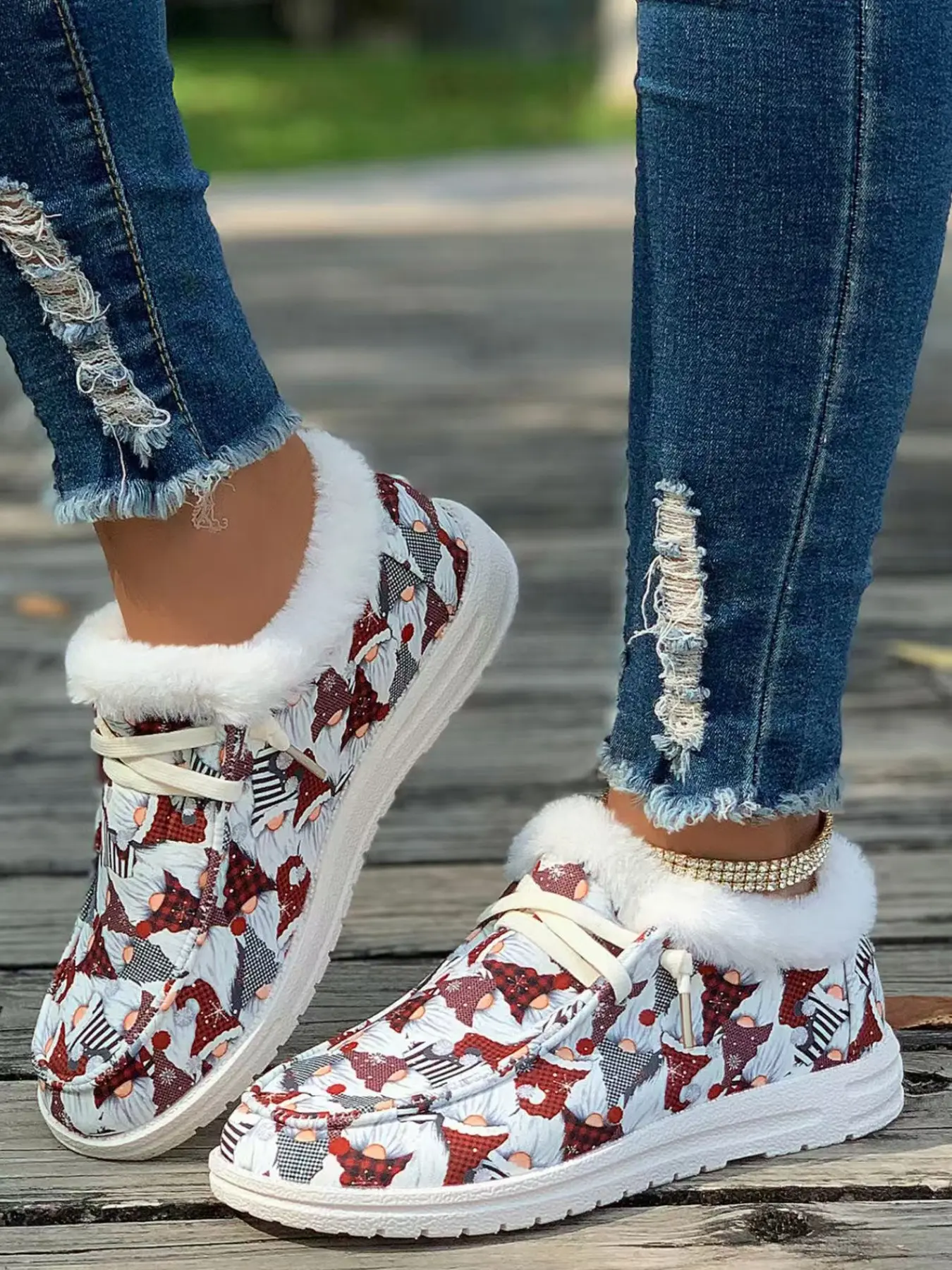 Women's Fleece Lined Cotton Shoes, Cute Christmas Print, Warm Plush Collar, Ideal for Fall Winter, Casual Daily Wear, Short Trip