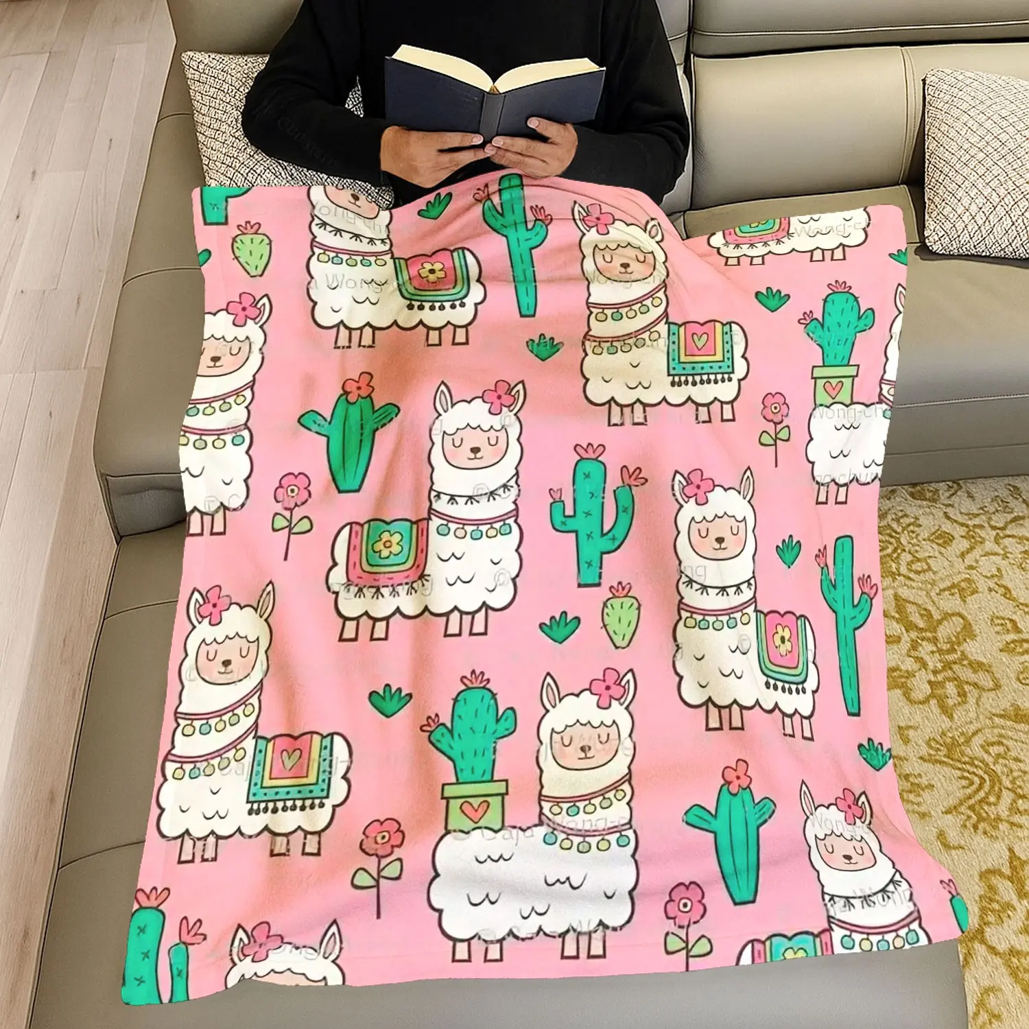 Alpaca Cactus Print Flannel Blanket, Soft and Adorable Cartoon Style Warm Blanket, Cozy and Comfortable Bed Cover