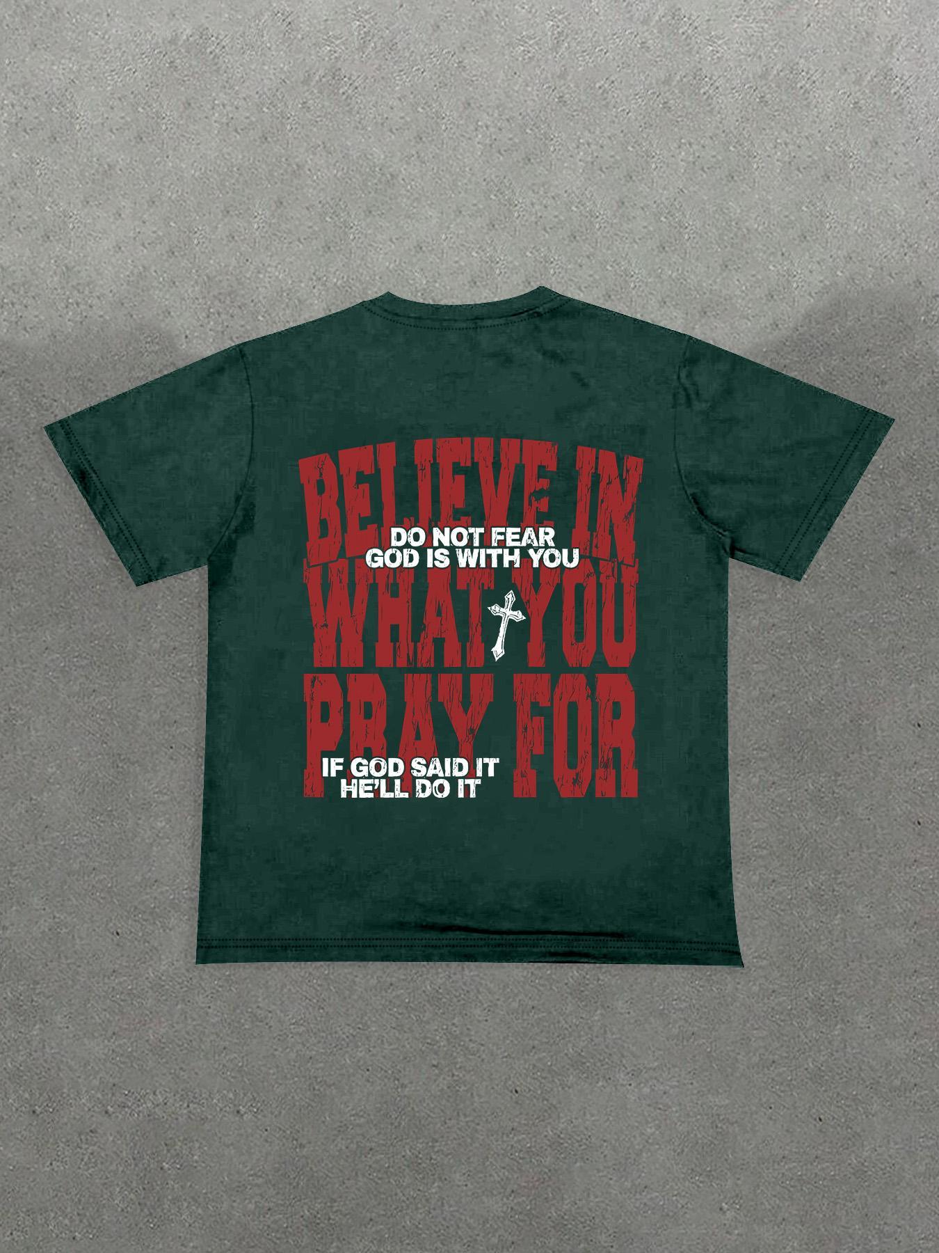 Men's Slogan & Cross Print Casual Graphic Design Round Neck Tee, Regular Fit Short Sleeve Crew Neck T-shirt for Summer, Casual Men's Top for Daily Wear