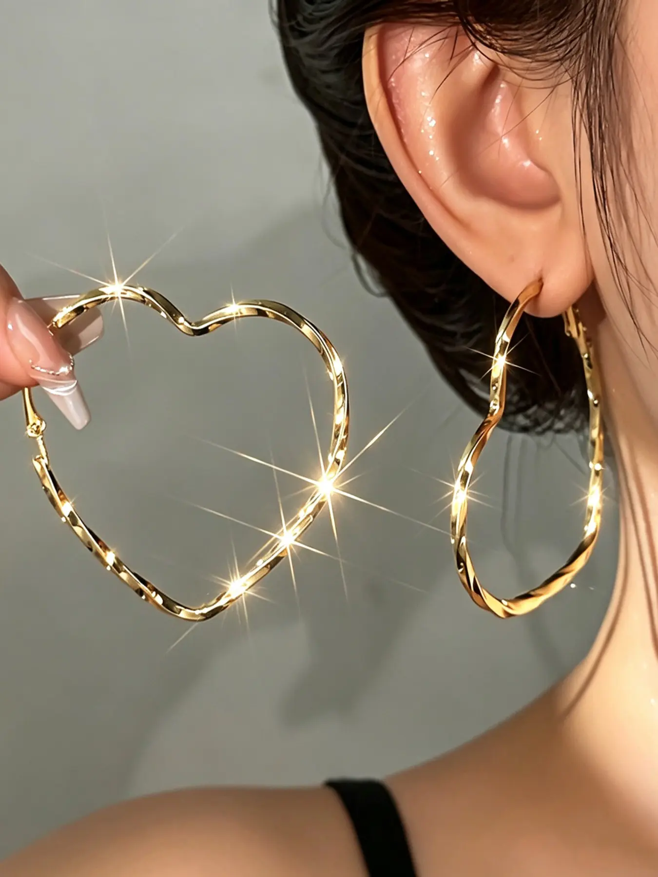Twisted Heart Hoop Earrings, Large Hollow Love Shape Ear Jewelry, Two-Tone Gold & Silver Available, Eye-catching Party Accessories, Romantic Statement Hoops, Fashion Bold Earrings for Date Night, Club Outfits & Evening Occasions
