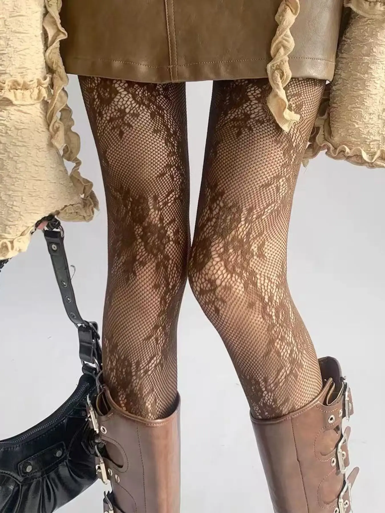 Women's Thin Floral Jacquard Cutout Stockings, Elegant Plain Surface Tights, All-Season Fitted Leggings, Unlined Design