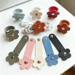 3Pcs or 5Pcs Flower Shaped PU Leather Cable Organizer, Portable Earphone & Headphone Cord Winder, Practical Wire Arrangement Supplies for Home and Office Desk Organization