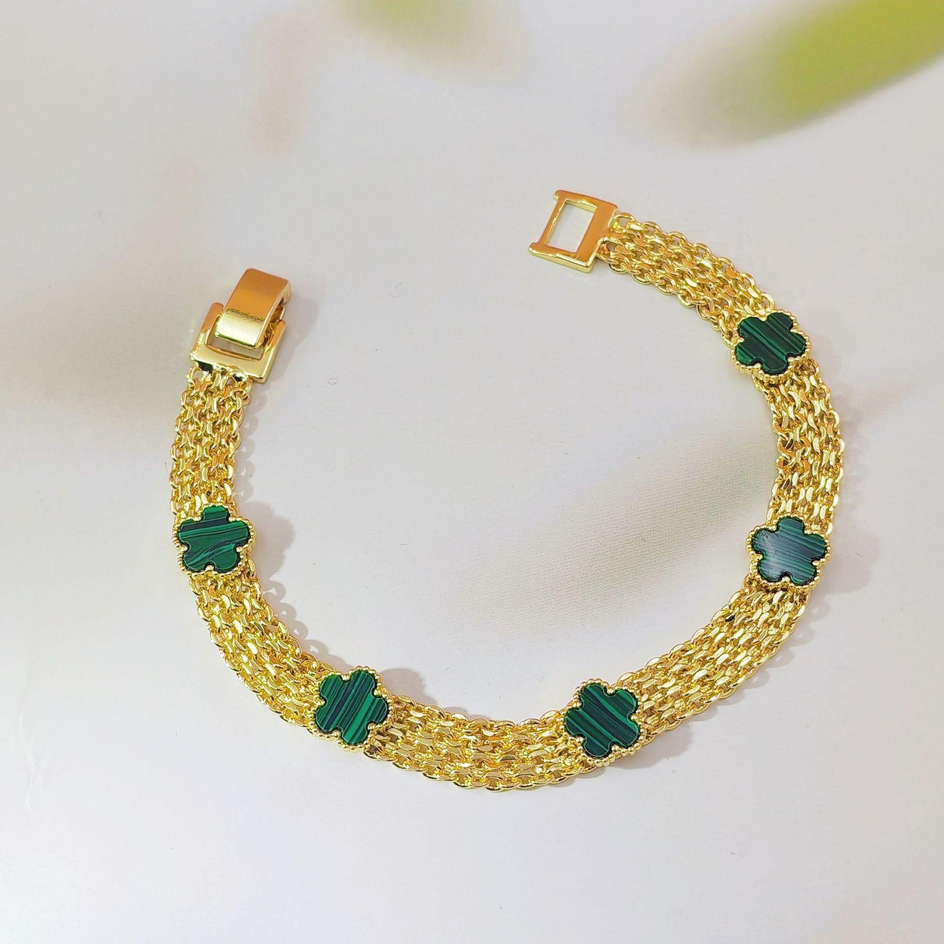 Colorful Clover & Five-Leaf Lucky Bracelet for Women, White Shell Inlaid Design, Trendy Y2K Aesthetic Fashion Jewelry, Dainty & Versatile for Daily Wear, Parties & Holiday Gift Giving