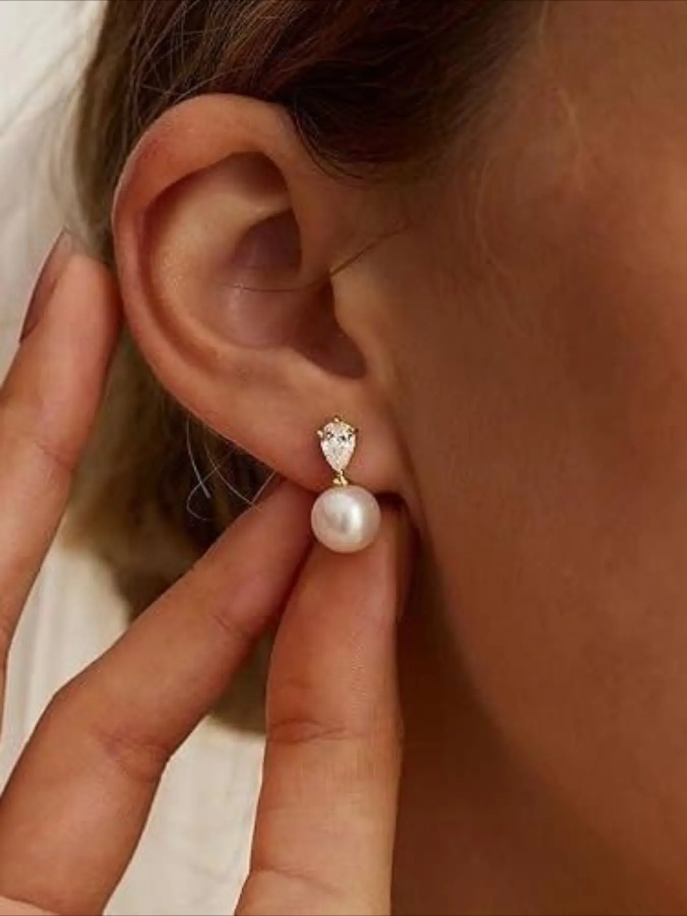 Pearl Earrings for Women,Dainty 14k Gold Plated Pearl Drop Earring Gold Bridal Dangle Earring Small Cute Stud Earring Wedding Dangle Earrings for Women Trendy Pearls Jewelry Bridesmaid Gifts Stuff