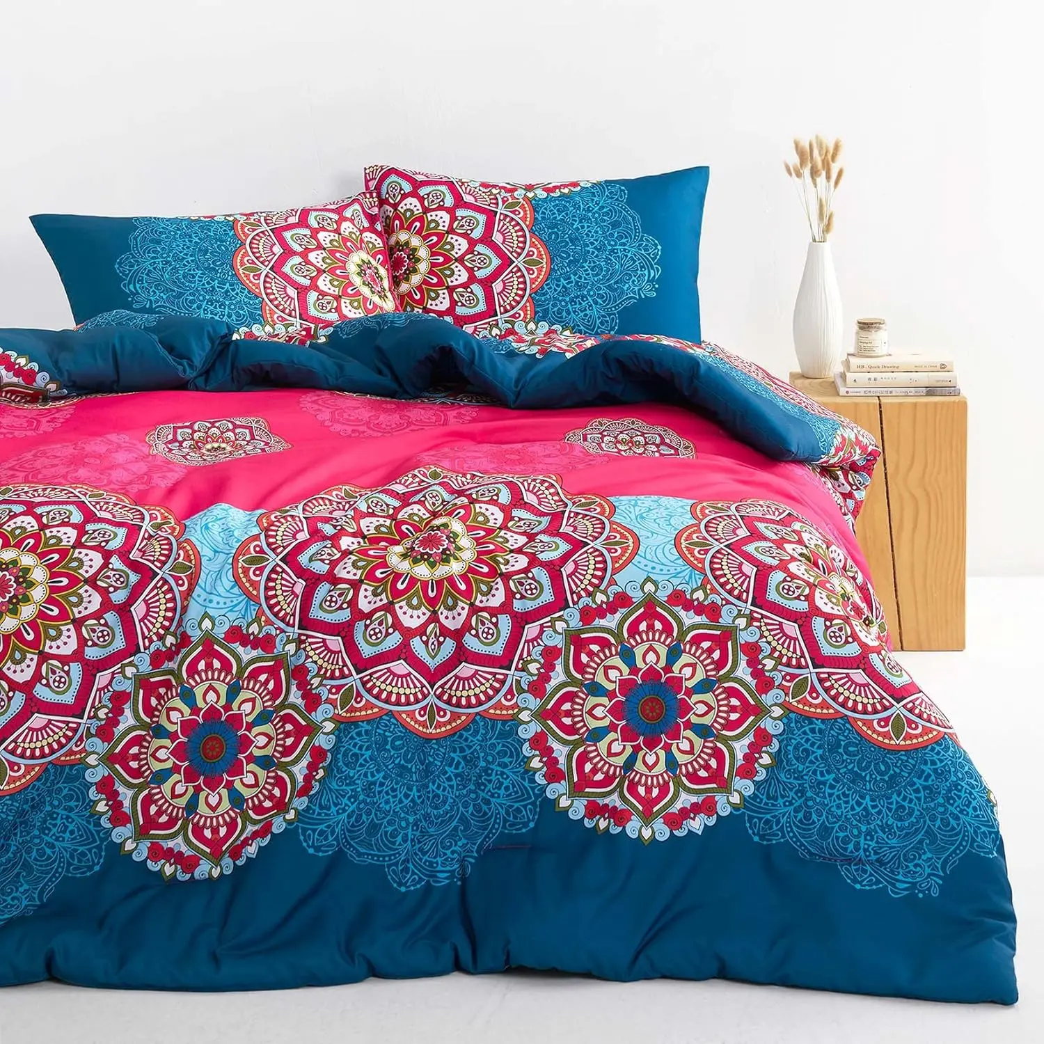 - Bohemian Comforter Set, Boho Chic Ornate Floral Pattern Printed for Men, Soft Lightweight Bedding, 3 Pieces, Fuchsia Blue, King Size