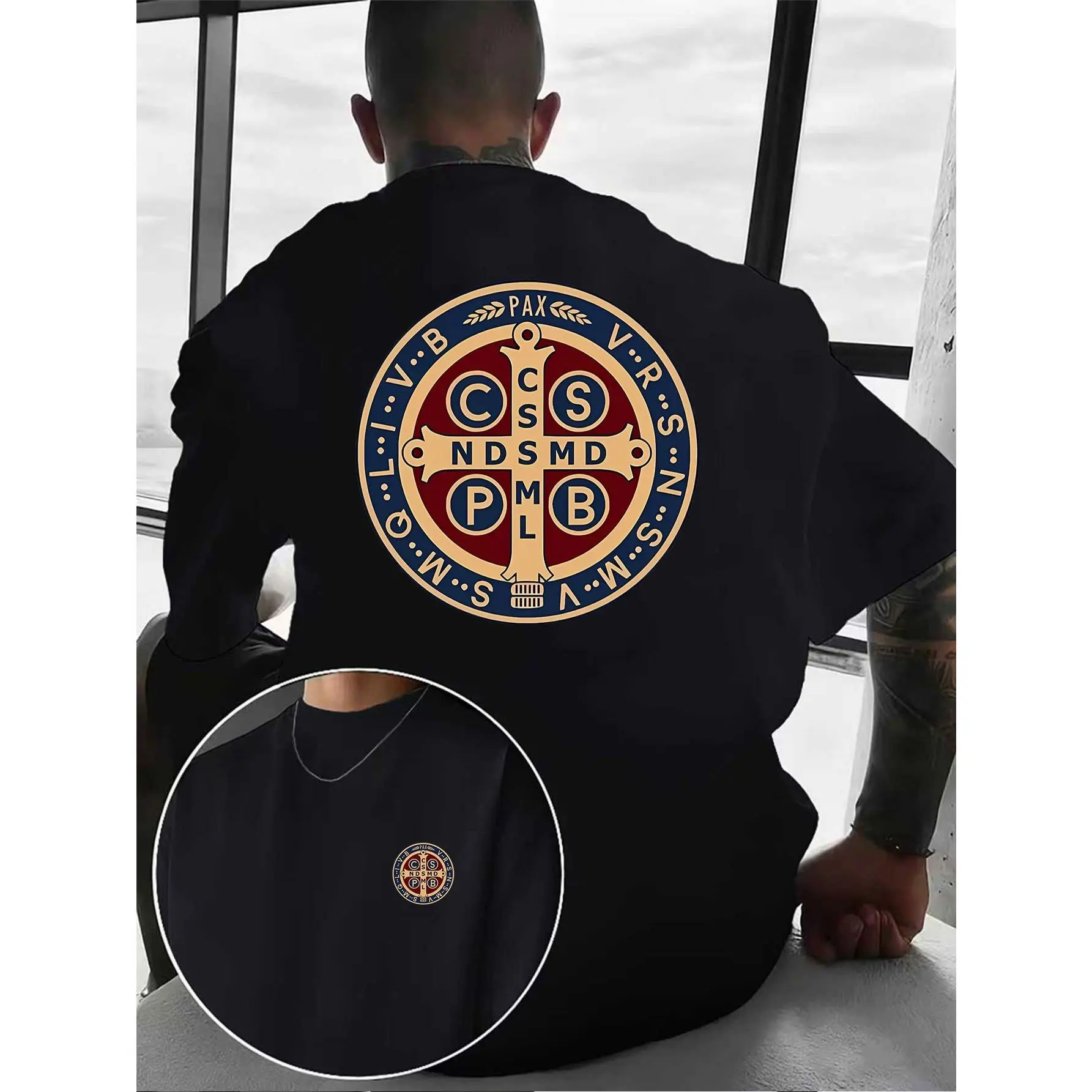New Summer Men's Casual T-shirt, Crew Neck, Short-sleeved Top, Featuring a Retro St. Benedict's Badge Print, a Trendy Short-sleeved Shirt with a Religious Cultural Theme, Double-sided Print on the Front and Back, Creative Design, Knitted Fabric