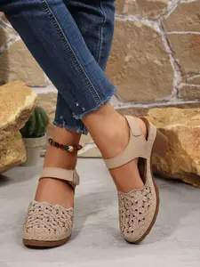 Women's New Summer High Heel Sandals, Buckle Strap, Mesh Breathable, Fashion Versatile, Suitable for Office, Shopping, Fashionable Heeled Sandals