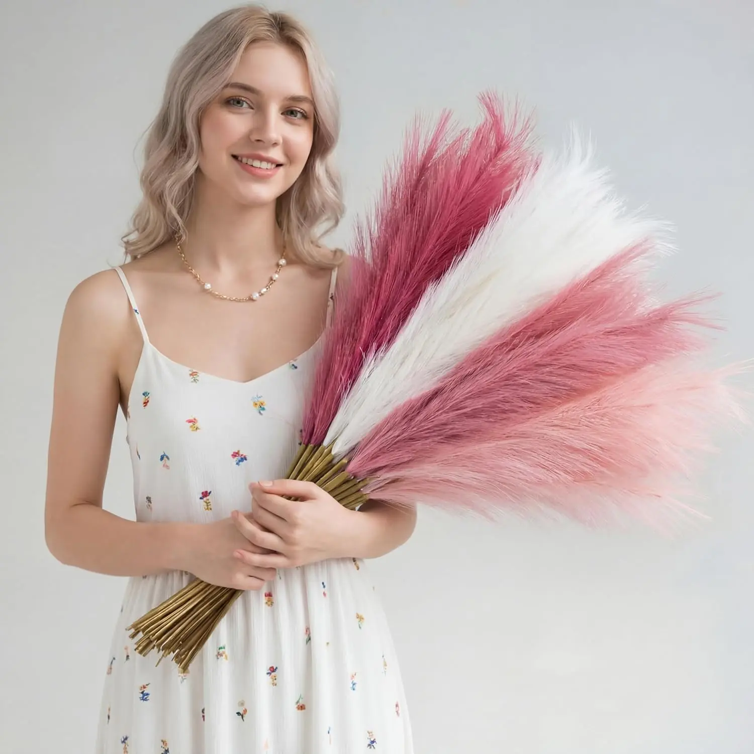 72 count Pampas Grass Decor for Wedding Bridal Shower DIY 21.7 Inches Faux Tall Pampas Grass Bulk Artificial Dried  Feathers for Vase Filler Pastel  Decor Party Bathroom Wall