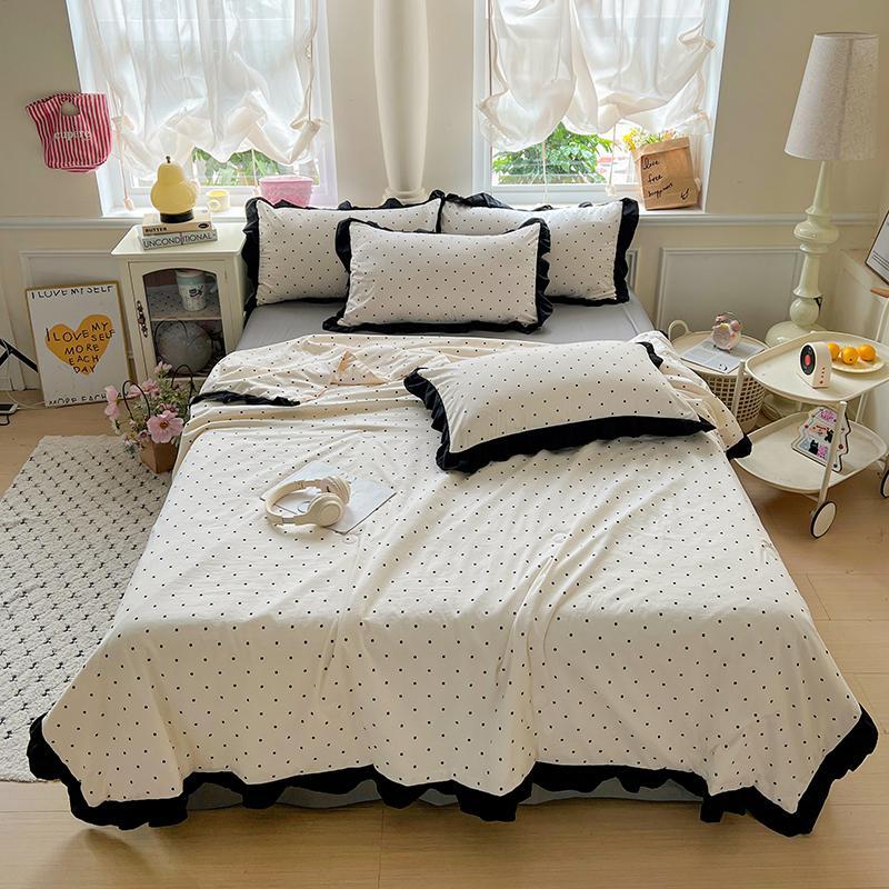 Lightweight Summer Quilt, French Style Dot Design, Soft Breathable Comforter, Ideal for Bedroom & Guest Room