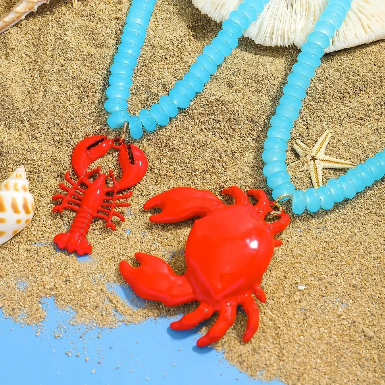 ZAA Bohemia Female Cute Natural Crystal Lobster Crab Pendant Necklace, Handmade Beads Sea Animal Choker Jewelry, Elegant Casual Beach Gift