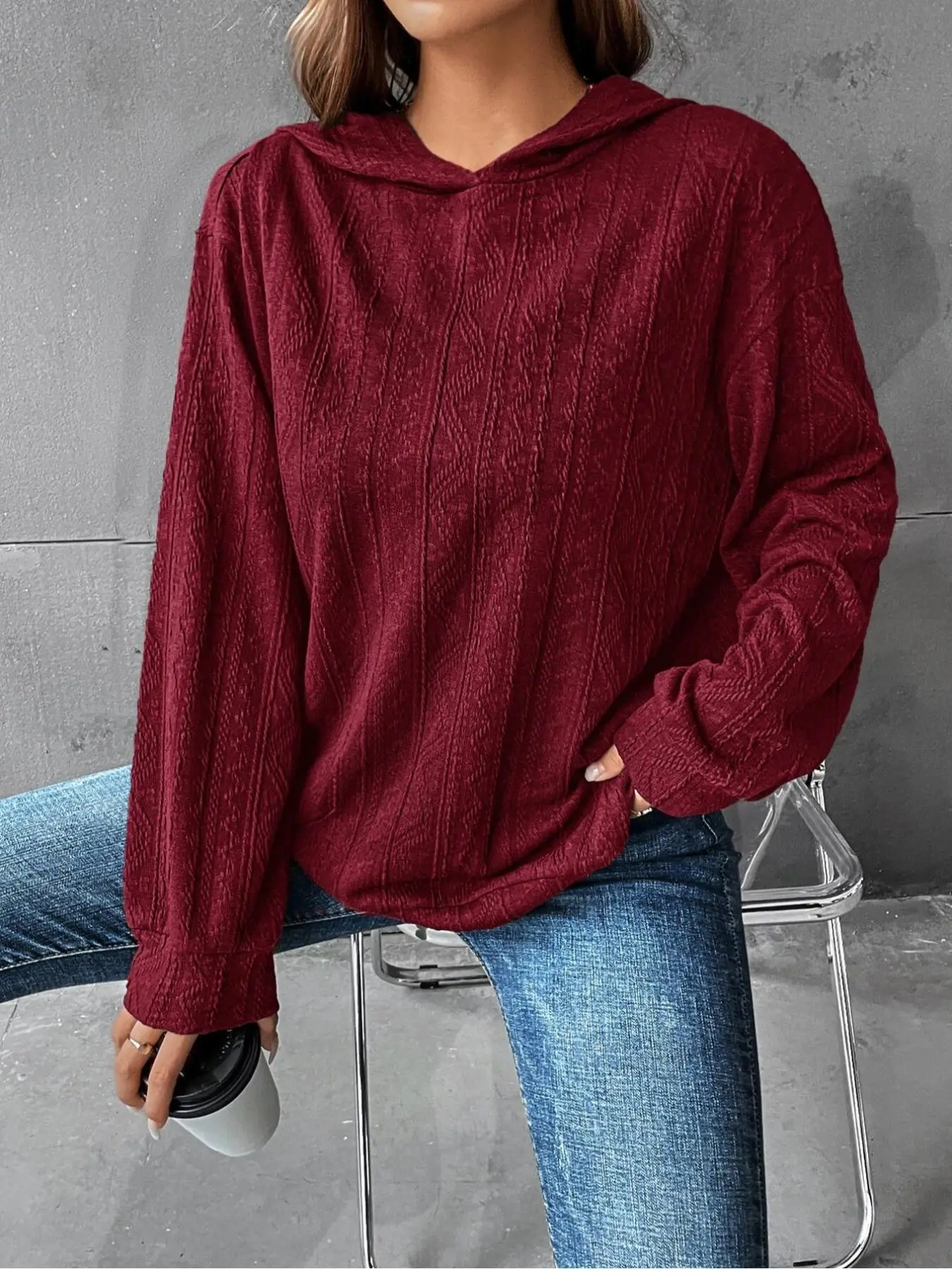 Plus Size Solid Color Hoodie Casual Long-Sleeve Hooded Sweatshirt, Y2K Clothes Summer Daily Wear, Trendy Minimalist Tops, Comfortable Relaxed Fit Casual Ensembles, Stylish Textured Knit Detail Party Casual Wear, Casual Fitted Hoodie
