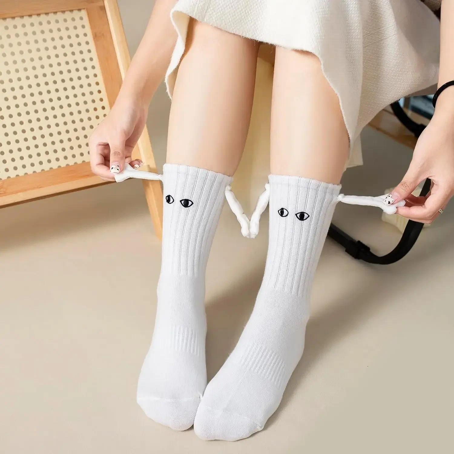 Instagrammable Couple Socks Magnetic Hand Hold Mid Calf Funny Matching Set for Dating Couples BFFs Photo Prop