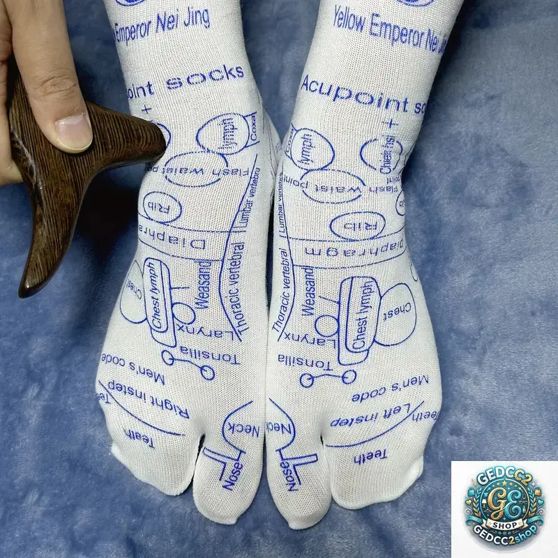 GEDCC2 SHOP Traditional Chinese Meridian Massage Socks Kit - Foot Reflexology Chart Socks with Gua Sha Tools for Daily Home Relaxation & Wellness