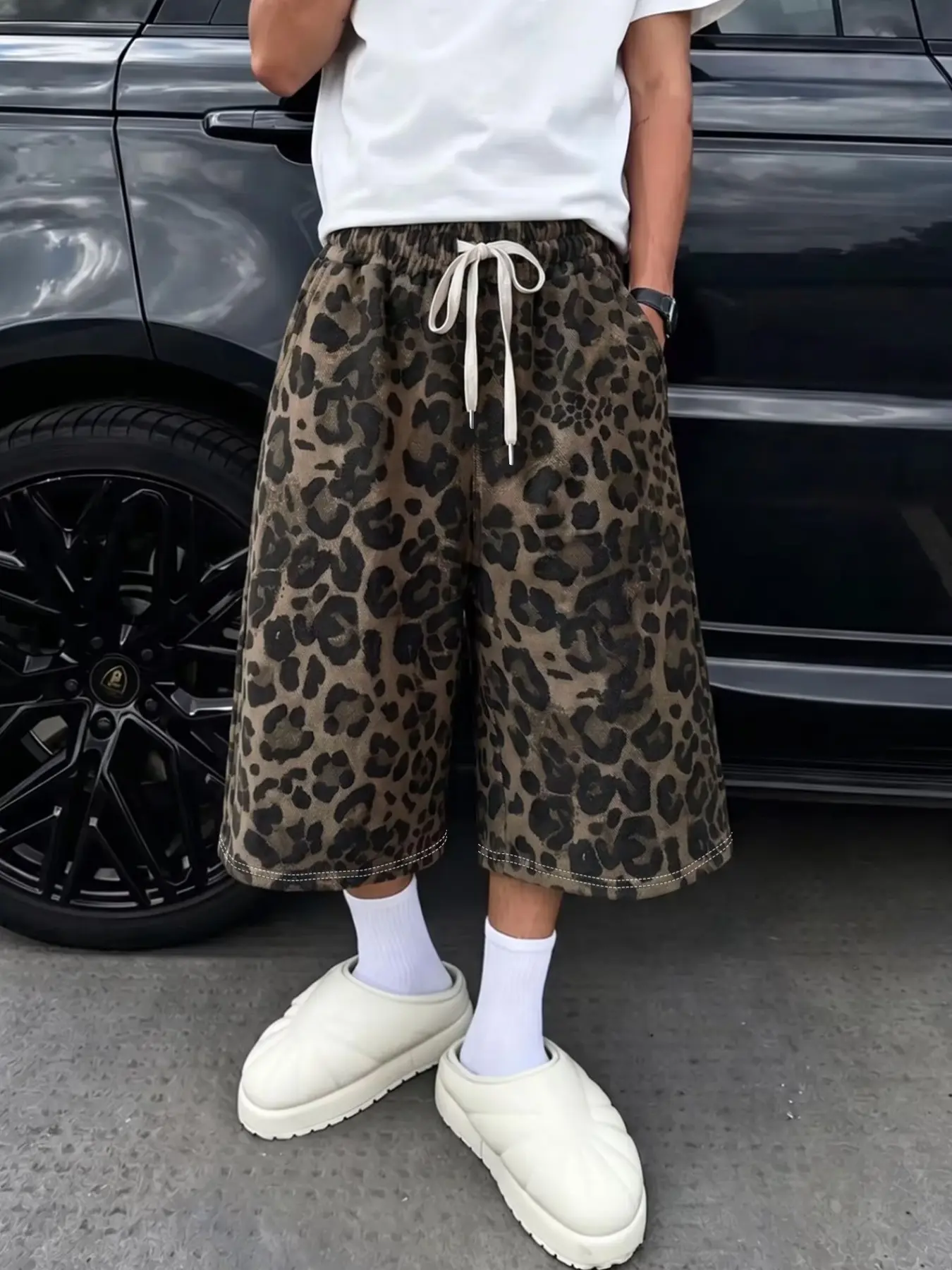 Unique Leopard Print Seven-Eighths Wide Leg Shorts, Loose Fit, Elastic Waist, Large Pockets, Breathable Fabric, Spring & Fall Fashion
