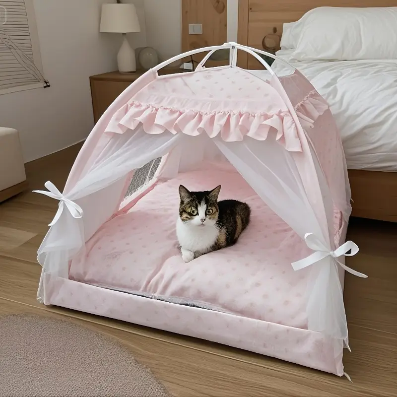Comfortable lace tent: The perfect den for your cat or dog!