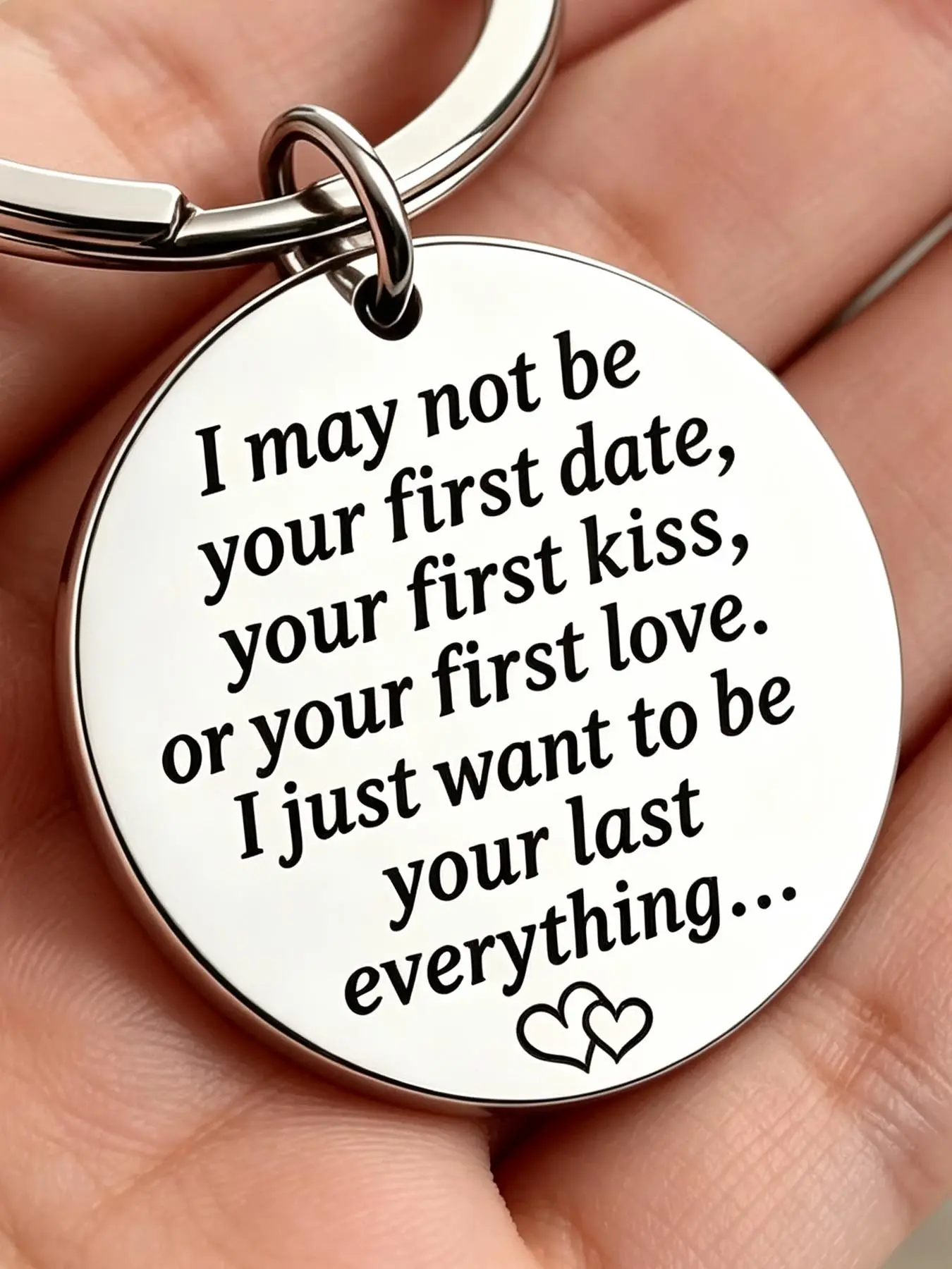 1pc Romantic Couple Keychain, Stainless Steel Round Keychain, Minimalist Round Keychain, Aesthetic Keychain, Double Heart Design, Romantic Keepsake For Couples, Can Be Used As Backpack Charm, Keychain, Valentine's Day Present