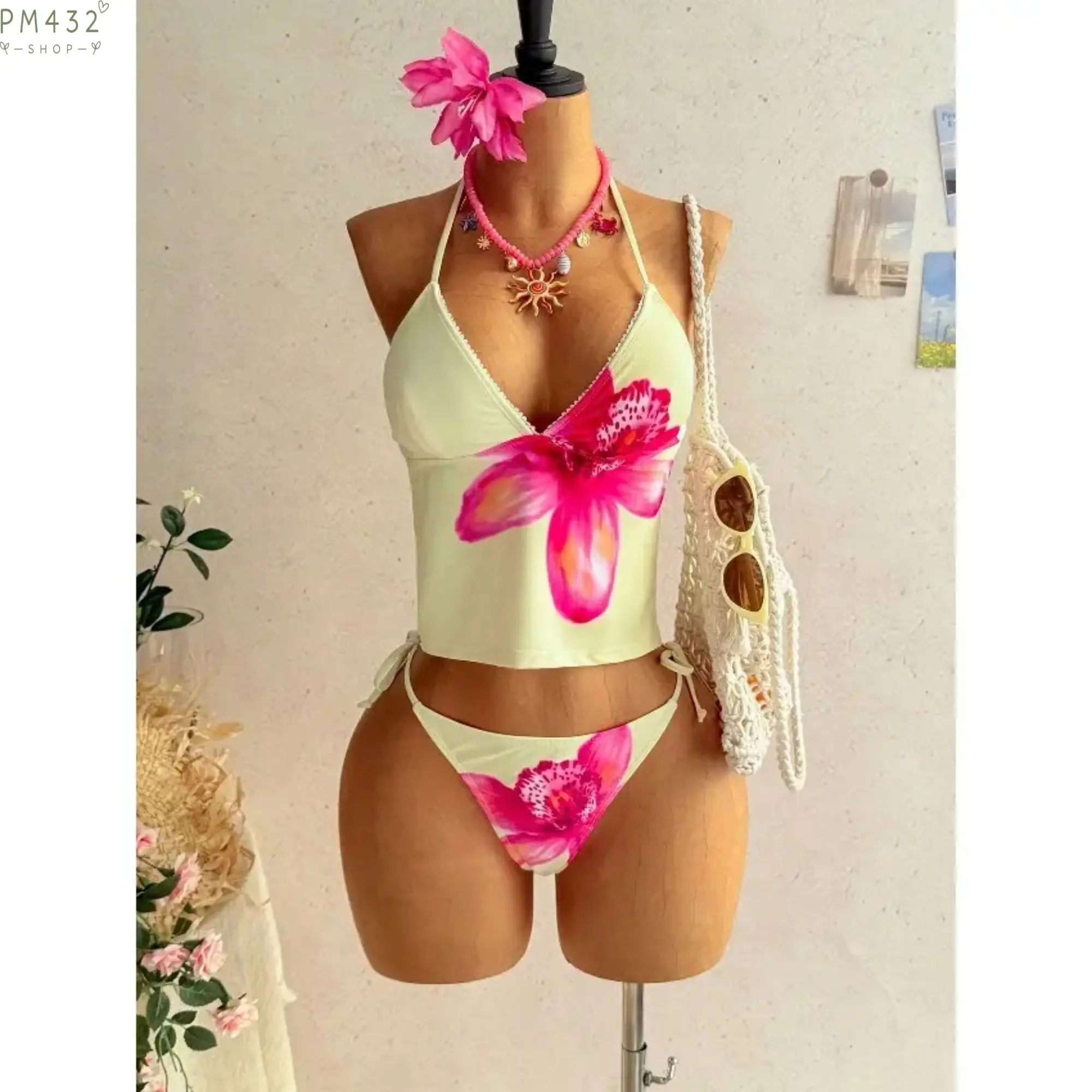 Women's Floral Halter Bikini Set, Two Piece Swimsuit with Tie Back Design, Lightweight Stretch Beachwear for Women, Trendy Summer Bathing Suit for Beach Vacation, Pool Party, Resort Travel and Holiday Outfits