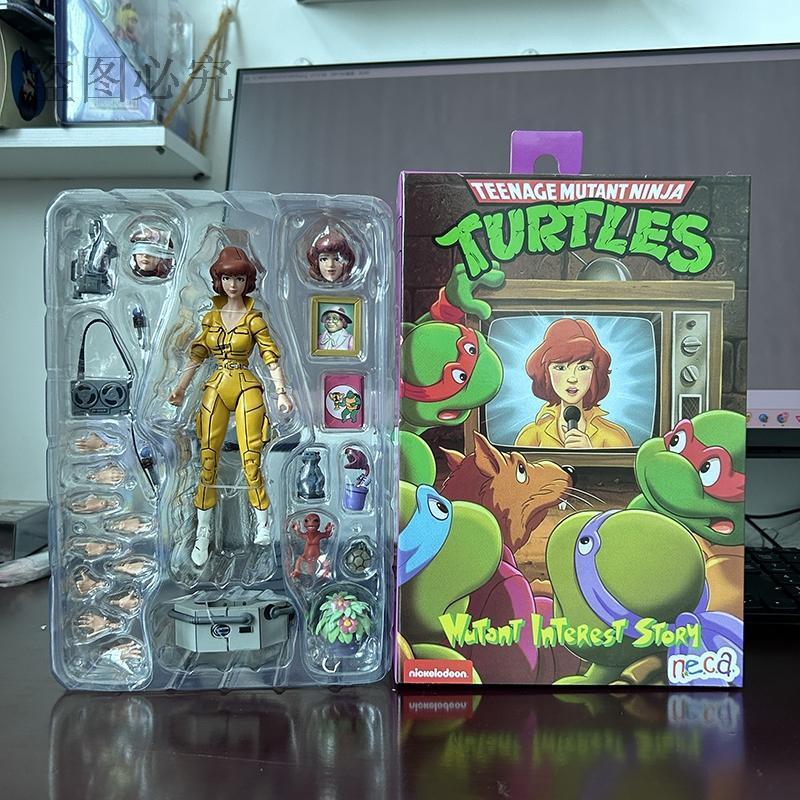 NECA Version 2.0 Yellow Clothes Female Reporter Action Figurine GK Statue Collection Model Toys Christmas Gift popular