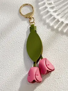 Women's Tulip PU Leather Keychain, Colorful 3D Flower Pendant, Hand-Stitched Bag Charm, Durable, Perfect for Bags, Keys, Gifts