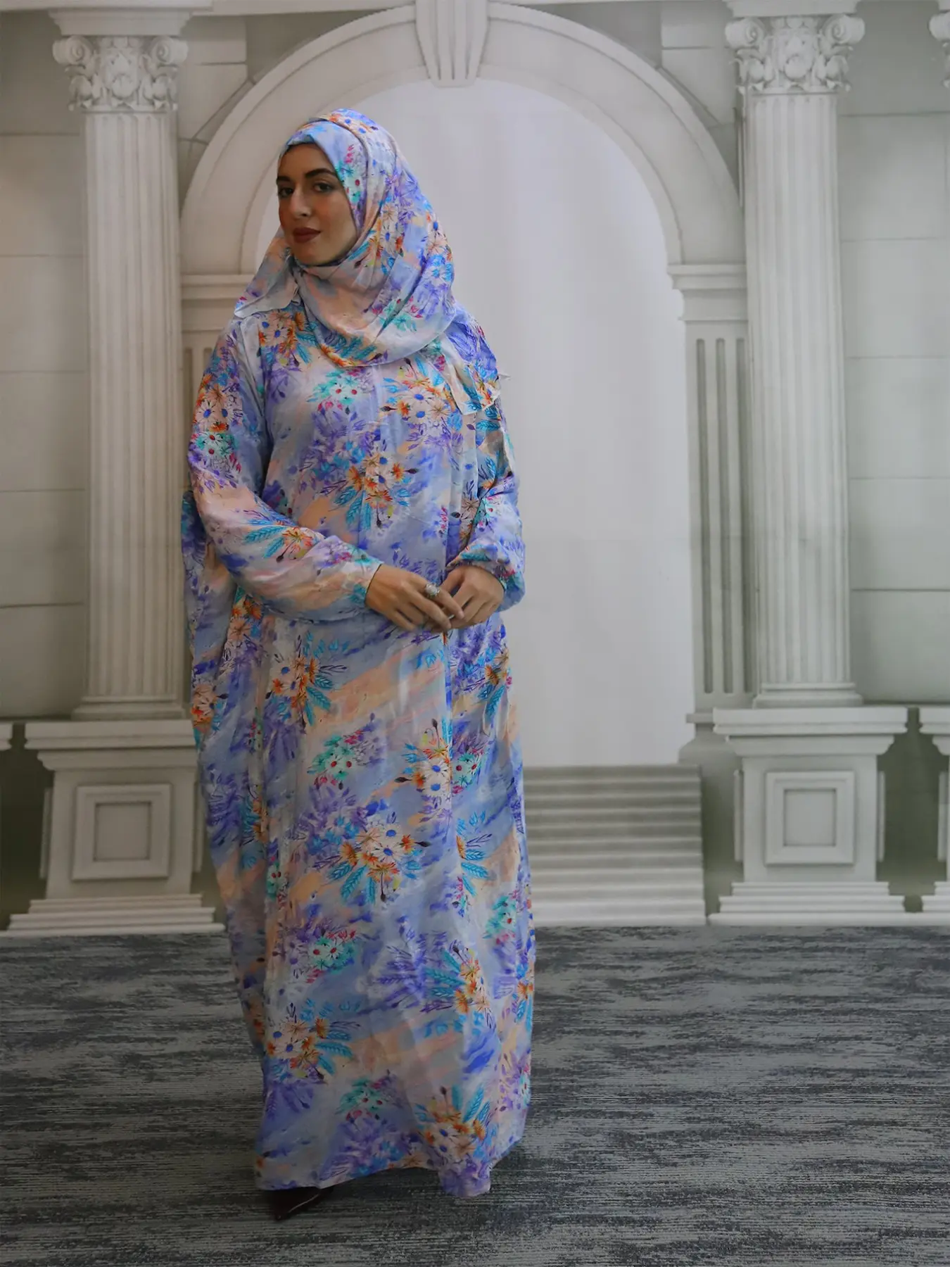 Muslim Women's Scarf-Style Ditsy Floral Prayer Dress, Modest Islamic Clothing, Long Loose-Fitting Comfortable Print One-Piece, All Seasons Top with Zipper, Muslim Dresses