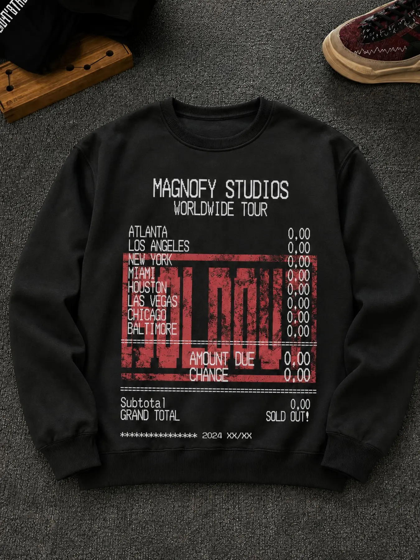 Vintage Washed World Tour Receipt Print Crewneck Sweatshirt, Distressed City List Graphic Loose Long Sleeve Pullover, Y2K Hip Hop Streetwear Casual Sweatshirt For Men Trendy Daily Top