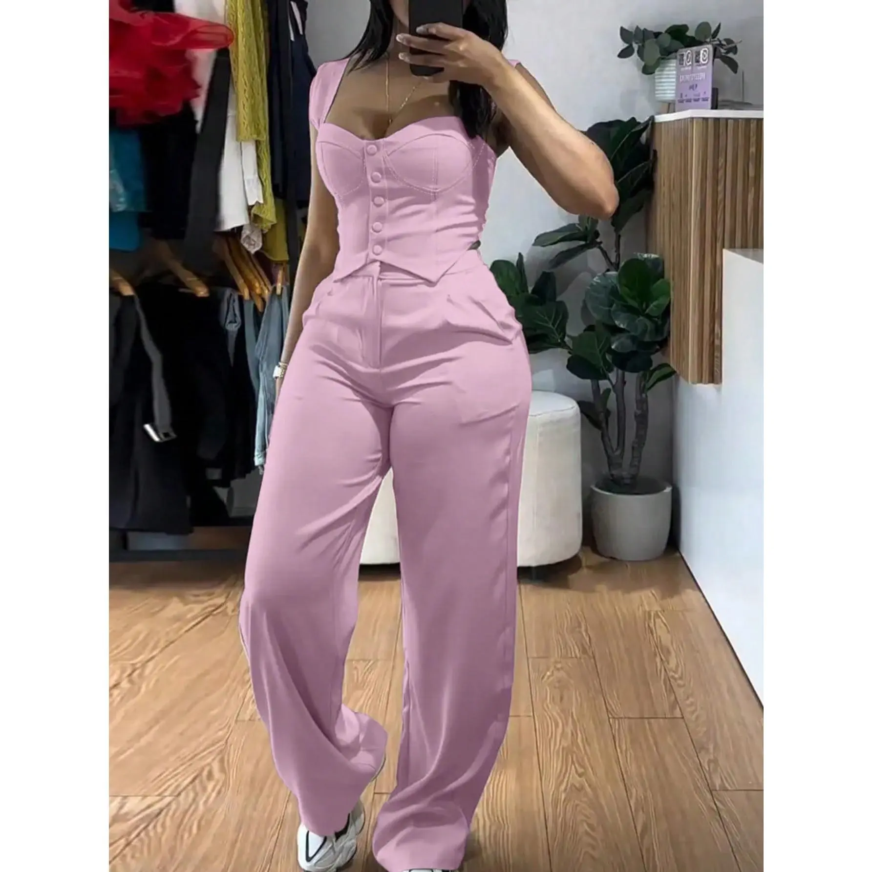 Women's 2-Piece Athleisure Set - Casual Ribbed Everyday Fit with Thick-Strap Button-Front Body-Hugger Vest and High-Waist Wide-Leg Pants for Sports & Outdoor Activities
