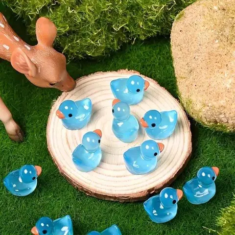 50pcs Glow-In-The-Dark Mini Resin Ducks, Blue Aquarium Decor, Fish Tank Decor, Fish Tank Decorations, Garden Landscape, Holiday Party Halloween DIY Crafts, Home Decoration Gifts