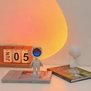 Advanced Sunset Projection Lamp, Adjustable Brightness Touch Control LED Night Light, 360° Rotating Astronaut Design, USB Powered