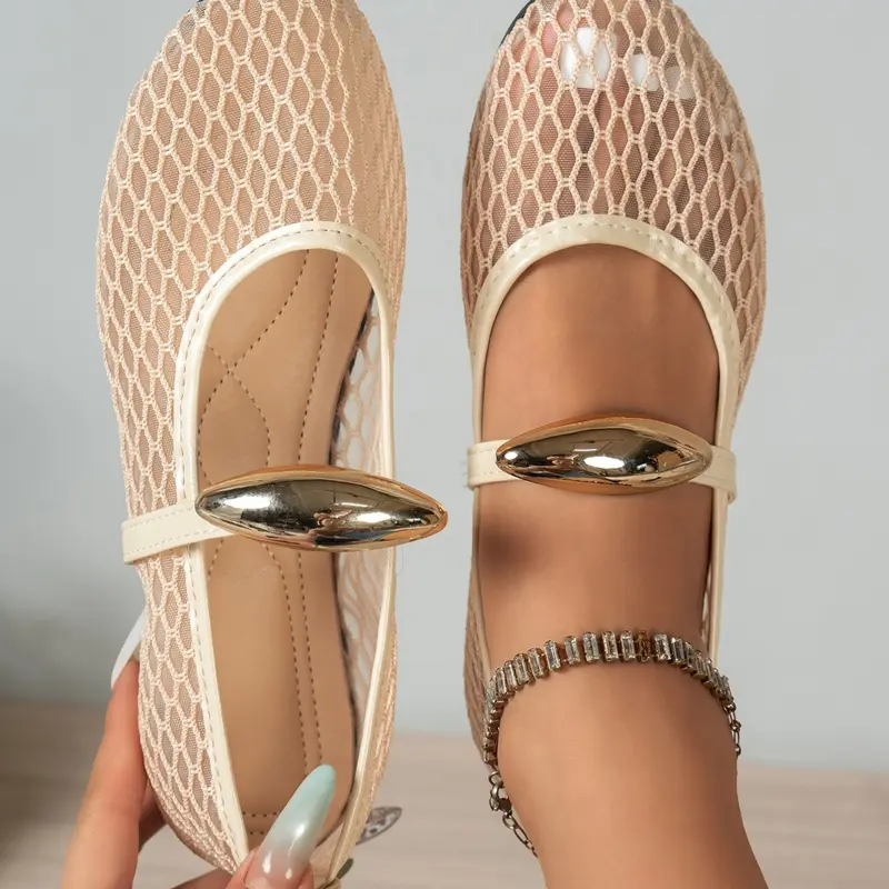 1 Pair Hollow Mesh Mary Jane Flats for Women, Breathable Flat Shoes with Metal Buckle, Korean Style Casual Footwear for Daily Outings, Elegant Casual Shoes