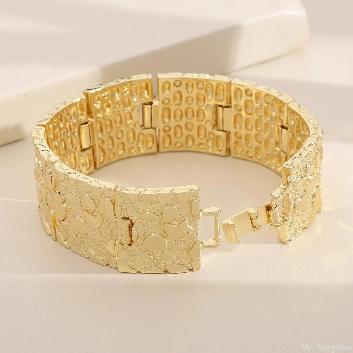 Men's Exquisite Gold Nugget Bracelet - Gold-Plated Stainless Steel 15mm Band, 7in/8in Sizes, Anti-Tarnish Durable Fashion Accessory, Exquisite Bracelet, Gold Plated Band