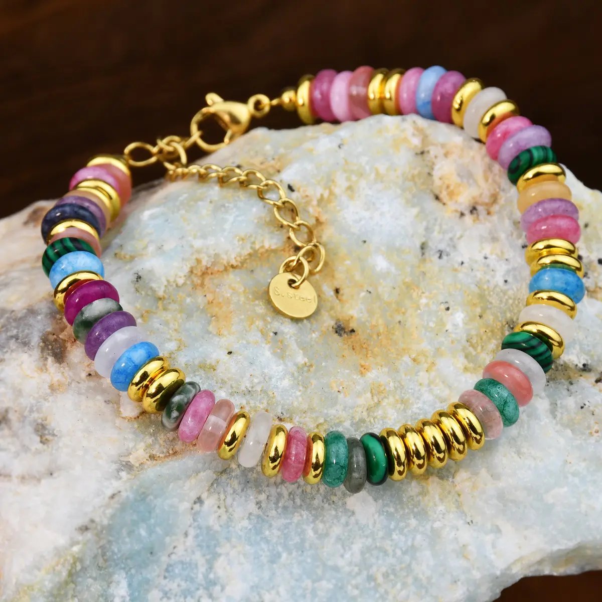 Women's Casual Beaded Bracelet with Colorful Natural & Crystal Stones, Mixed Material Bejeweled Design, Gift-Ready, Non-Fading, One Size