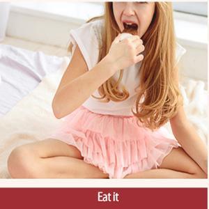 Homedale Sandwich Cutter Sealer for Kids DIY Decruster Uncrustables Maker for Boys Girls Lunchbox Bento Box Bread Cutter Breakfast Sandwich Maker Red