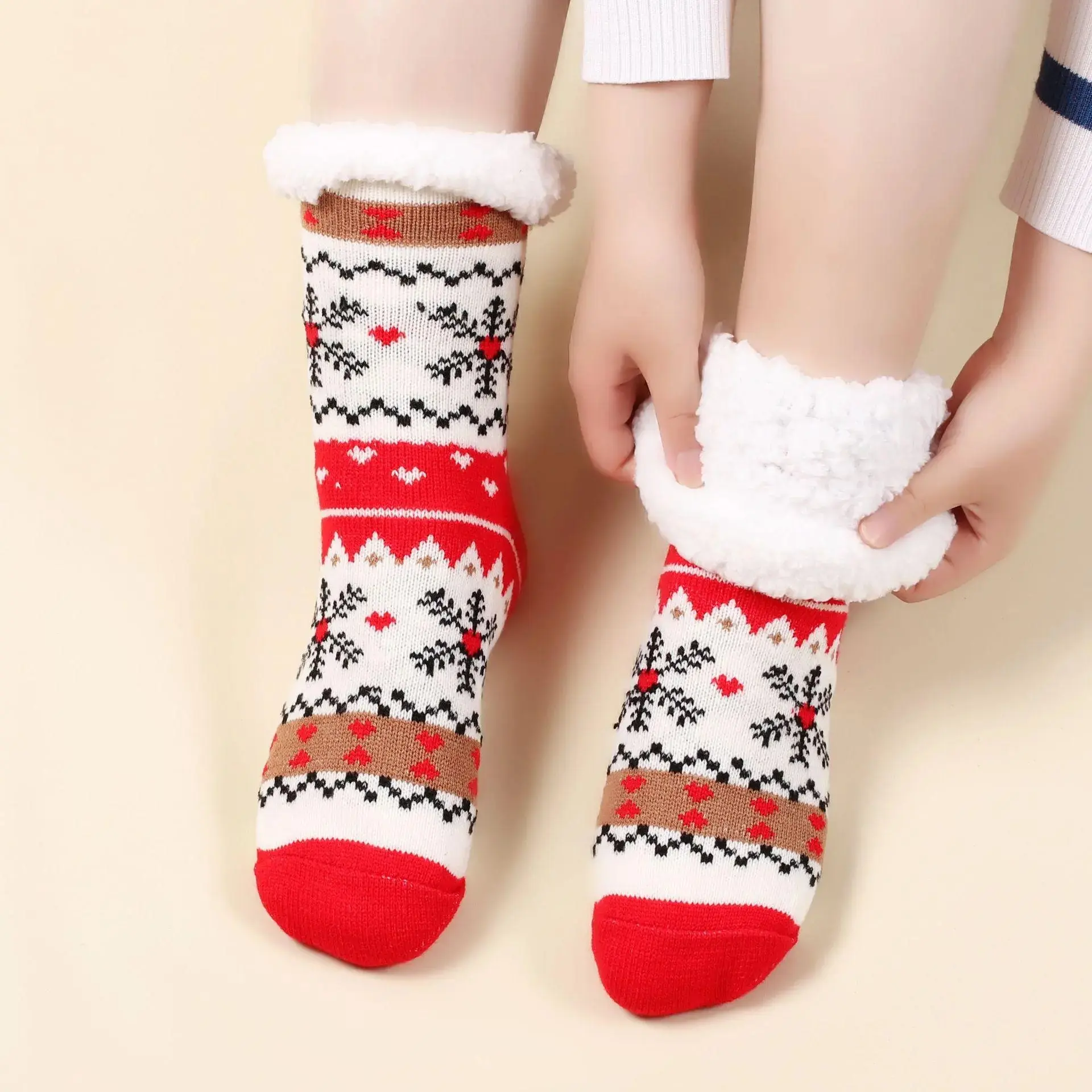 Winter Thickened Sheepskin Slipper Socks, Christmas Santa Reindeer Design, Warm Windproof Floor Socks, Perfect Gift for Winter