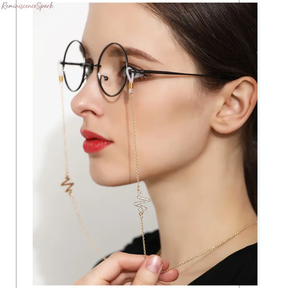 Vintage Glasses Chain with Rhinestone Lightning Charms, Lightweight Copper Alloy Eyewear Strap for Sunglasses, Anti-Skid Lanyard for Daily Campus & Retro Style