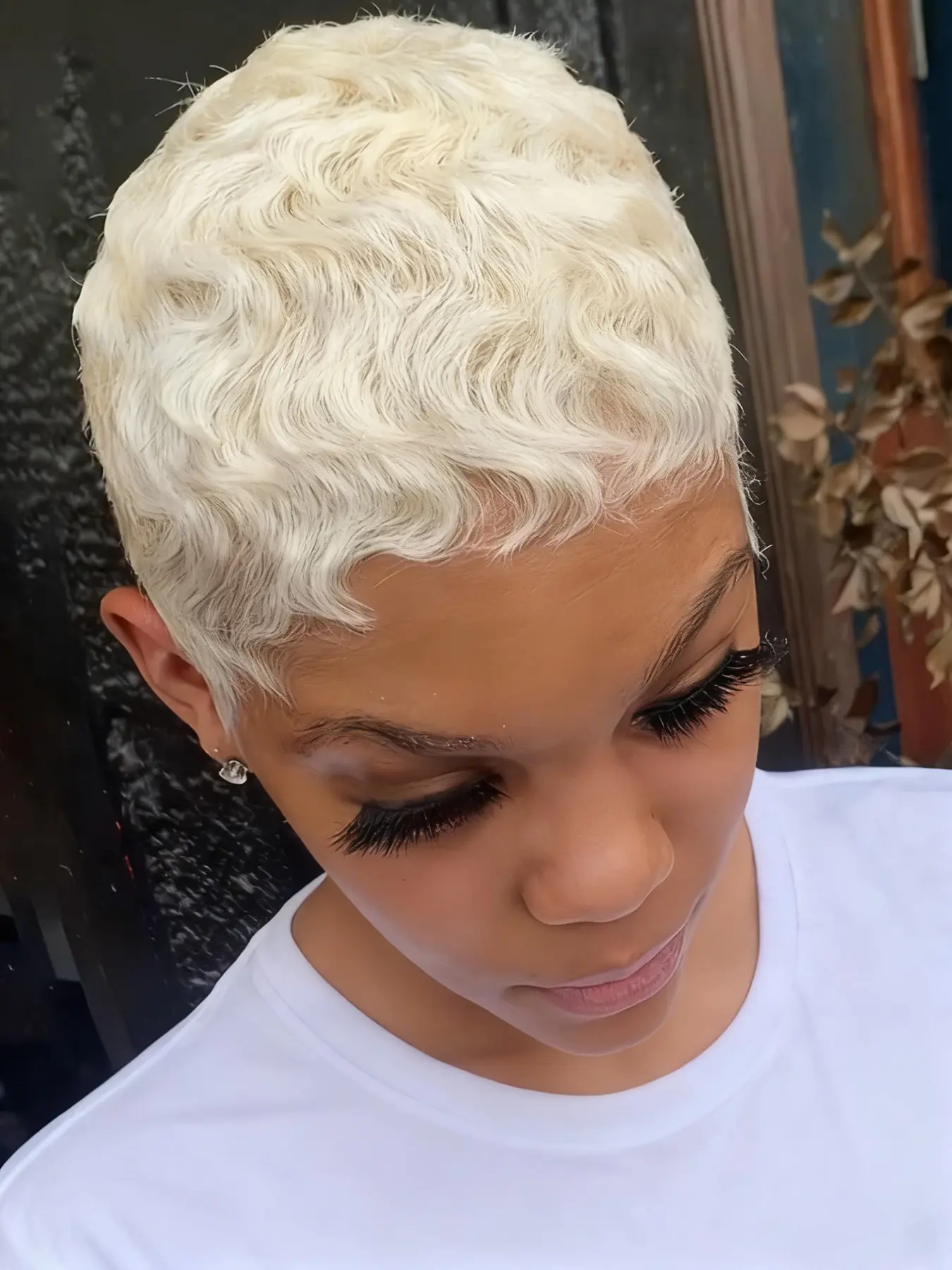 Blonde Short Straight Layered Pixie Wig, Human Hair Machine Made, 613 Color, Perfect for Halloween Party & Holidays Gift