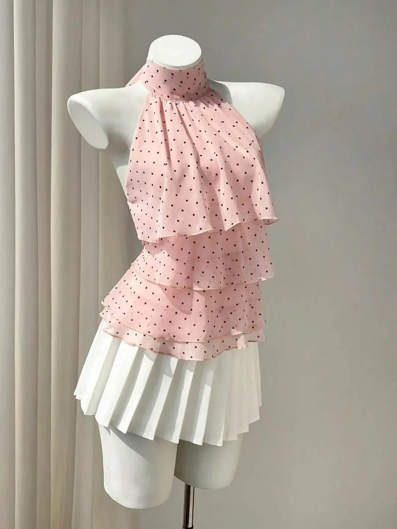Women's Spring & FallWomen's Spring & Summer Casual Vacation Style Ruffled Layered Chiffon Polka Dot Print Waist Tie Shirt, Flattering Fit, Suitable For Bea Casual Vacation Style Ruffled Layered Chiffon Polka Dot Print Belt Shirt, Fitted Plain Pattern Top