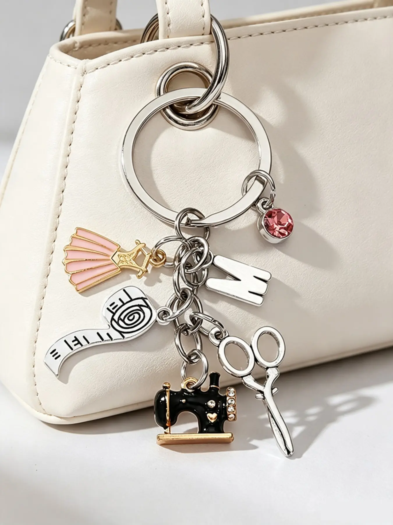 New Fashion Keychain, Letter Keychain, Alloy Sewing Machine, Ruler, Skirt, Scissors Keychain, Pendant, Best Friend Gift, Casual Style, All Seasons