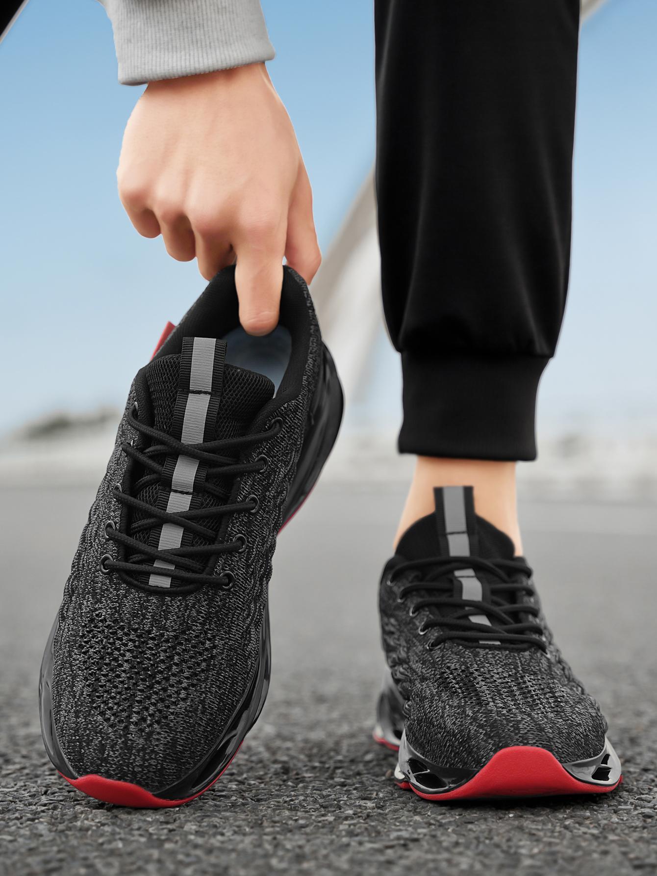 DAFK Blade Snake Year Limited Edition, Celebrating the Year of the Snake, Comfortable and Versatile, Shock-absorbent, Wear-resistant, Supportive, Low-cut Casual Running Shoes for Men