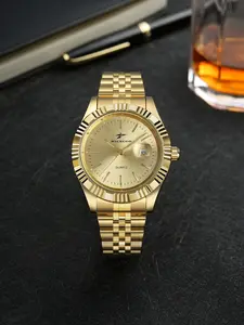 RICECGO: an affordable ‘chrome gold’ business watch for men, featuring a practical and timeless calendar display that effortlessly helps you project a mature aura when heading out for the day