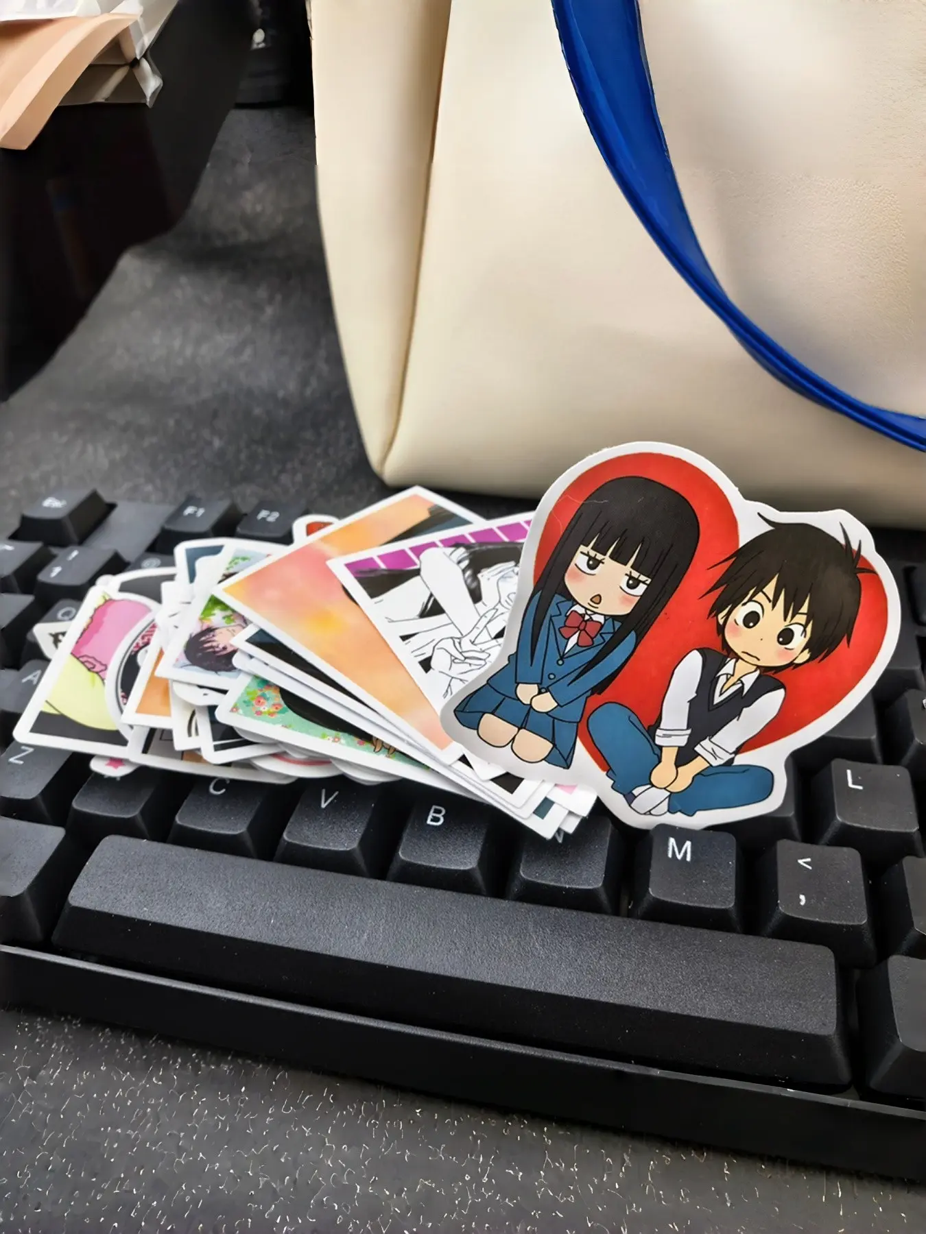 50pcs Japanese Anime Sticker Set, Cute Cartoon Designs, Waterproof & Scratch-Resistant, Perfect for DIY Crafts, Decorate Journals, Cups, Luggage
