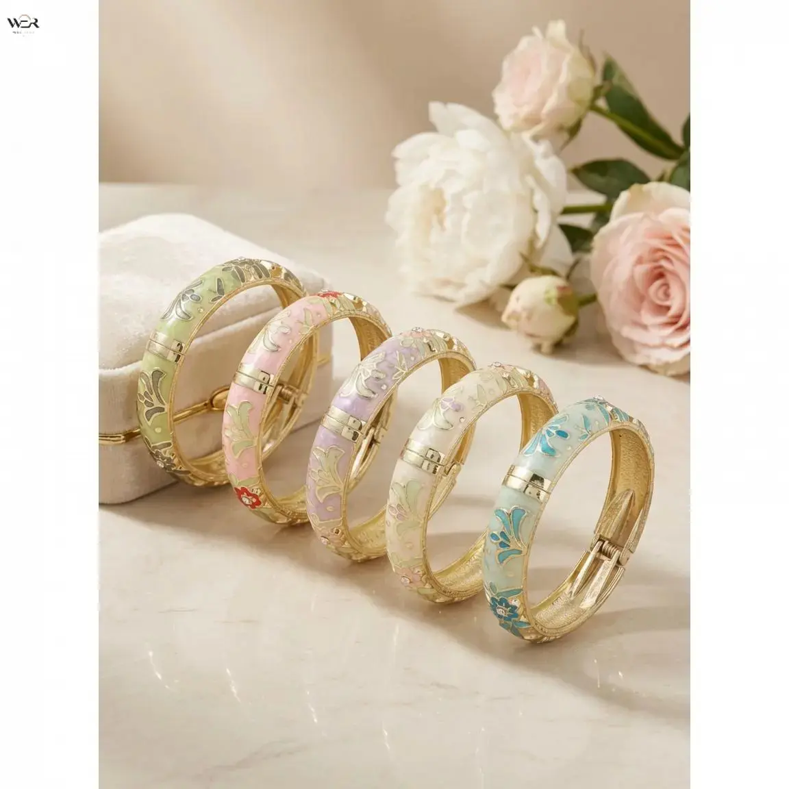 Vintage Cloisonne Enamel Bangle Bracelet, Floral Flower Inlaid Rhinestone Gold Plated Hinged Cuff Bracelet, Classic Chinese Traditional Jewelry Gift for Women