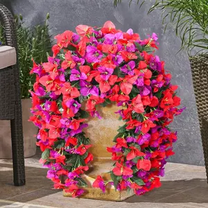 4 pieces of artificial triangle-shaped hanging flowers, outdoor faux silk flower vines, plastic-like long hanging flower vines, suitable for home decoration, porch, balcony, garden and yard.