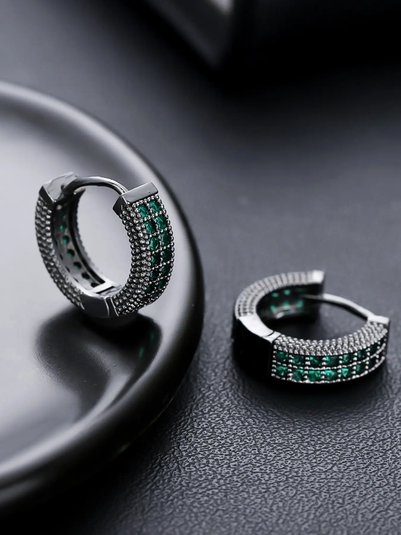 Men's Stylish Rhinestone Decorated Bling Hoop Earrings, Fashion Jewelry for Party, Daily Clothing Decor, Trendy All-match & Exquisite Jewelry for Birthday Gift, High Quality Earrings, Trendy Fashionable Accessories