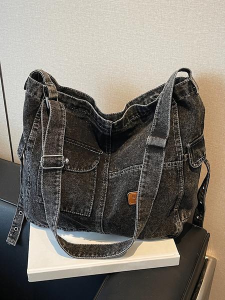 Simple retro denim shoulder bag, multi-pocket workwear style messenger bag, washed and distressed craftsmanship, retro casual messenger bag, Denim crossbody bags, suitable for daily commuting, shopping, outdoor travel, etc.